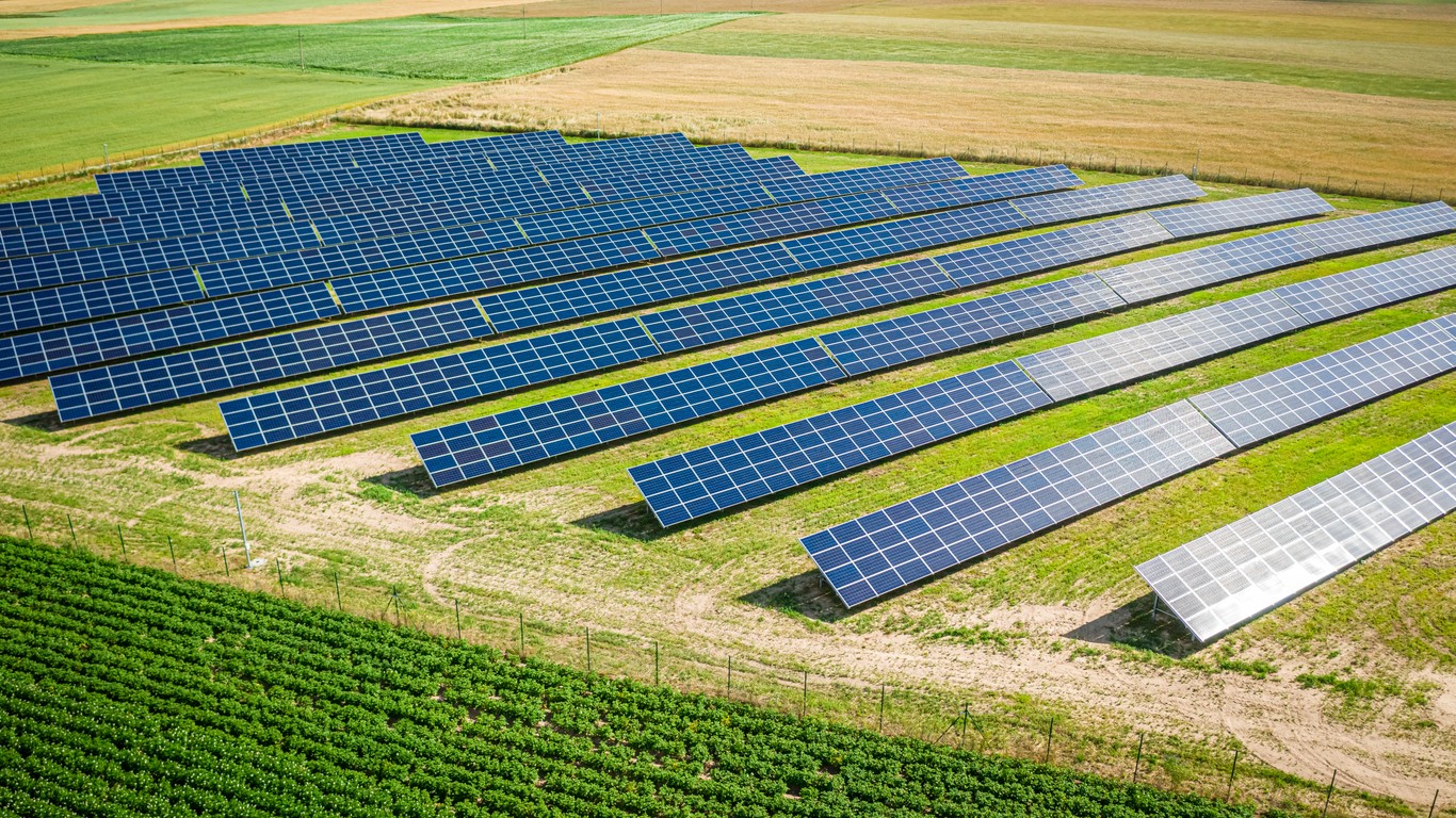 Innova Expands Blythe Solar Farm, Advances UK Renewable Goals • The ...